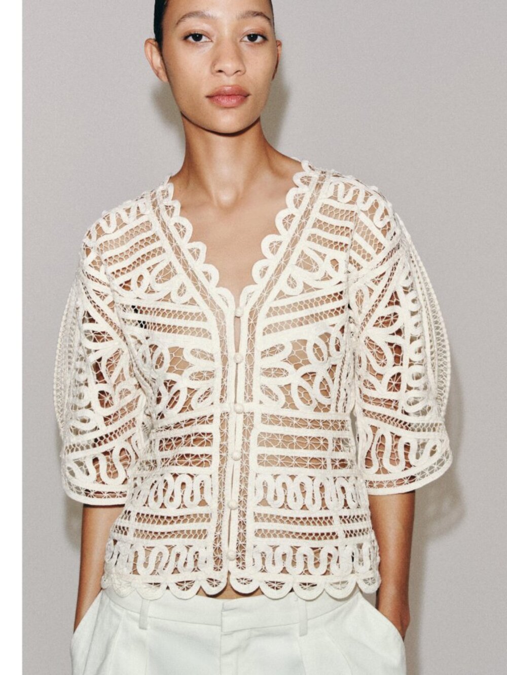 Zara Cream ZW COLLECTION CROCHET TOP  Crochet Lace Button-Front Top S M NWT